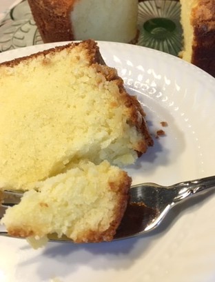 Pound cake on fork Grammye