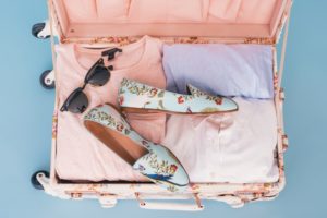 Vacation suitcase pink